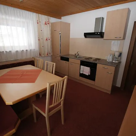 Garni Rudigier בית הארחה